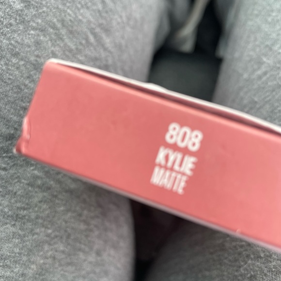 Brand new. I already have this colour - Picture 2 of 2